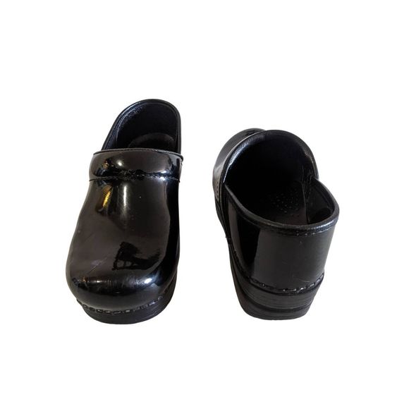 Dansko XP 2.0 Black Patent Leather Clogs Women's Size EU 36 US 5.5-6 Workwear - Picture 8 of 13